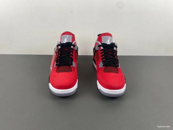 HYPE 308497-603 Toro Bravo Jordan Retro 4 0808
